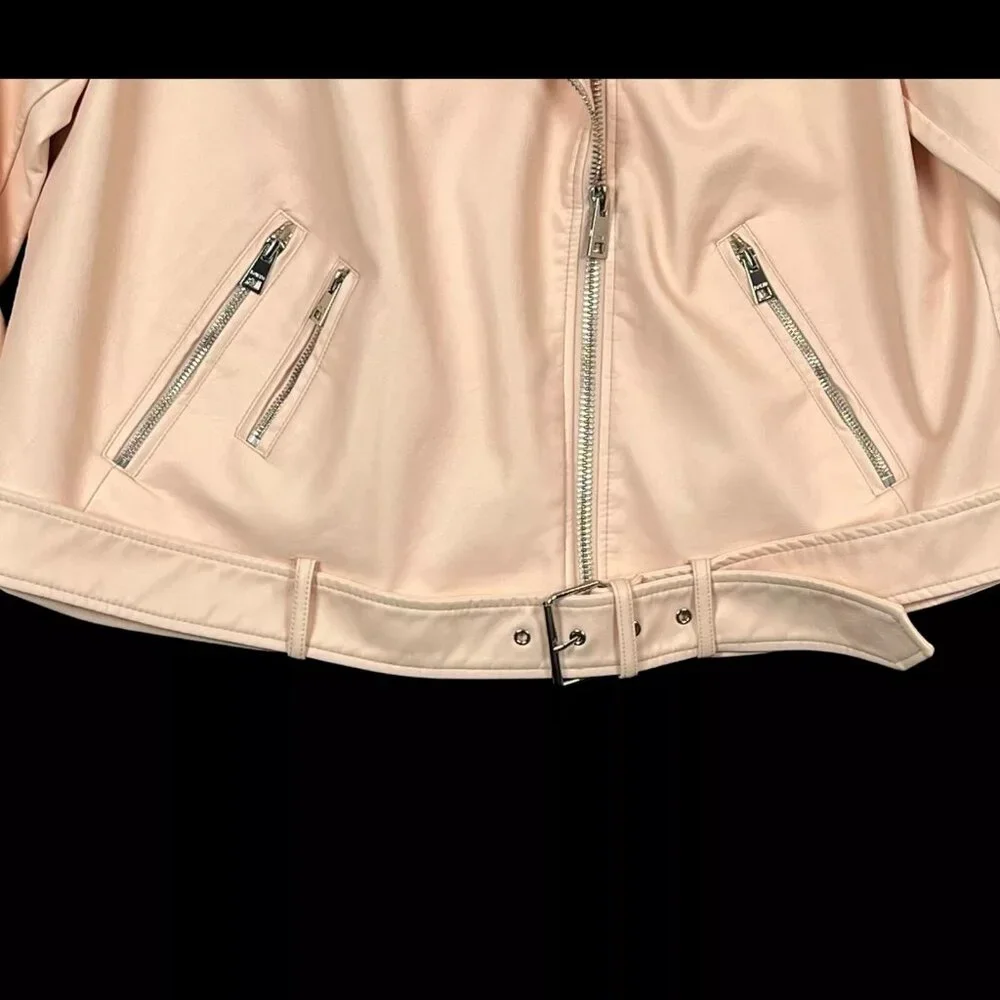 Levi's Women's Faux Leather Motorcycle Jacket Size 1X Light Pink Water Resistant